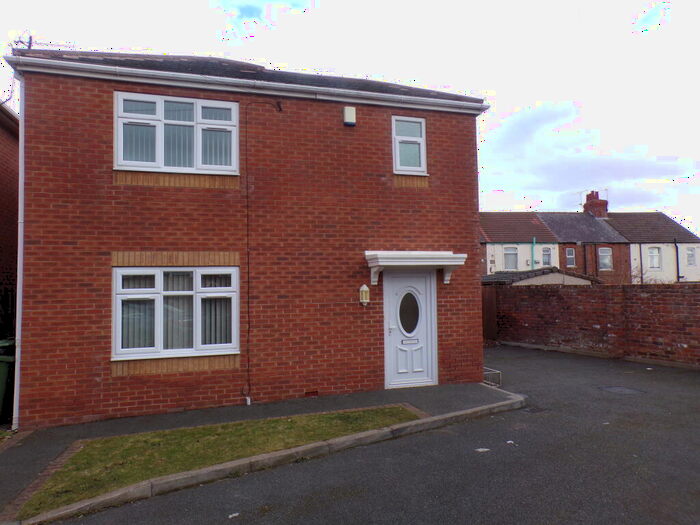 3 Bedroom Property To Rent In Daisy Lane, Wallasey., CH44