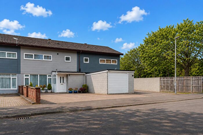 3 Bedroom Terraced House For Sale In Portrush Close, Bletchley, Milton Keynes, MK3