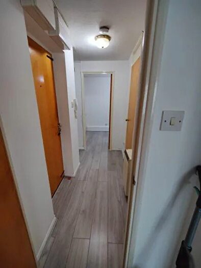 1 Bedroom Flat To Rent In Fenman Gardens, Goodmayes, Ilford, IG3