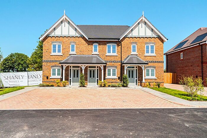 2 Bedroom End Of Terrace House For Sale In De Havilland Place, White Waltham Village, Maidenhead, SL6