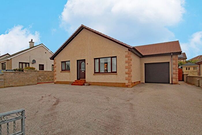 2 Bedroom Detached Bungalow For Sale In Findlater Drive, Cullen, AB56