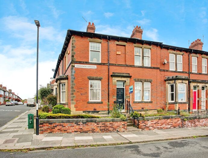 3 Bedroom End Terrace House For Sale In Lansdowne Gardens, Newcastle Upon Tyne, NE2