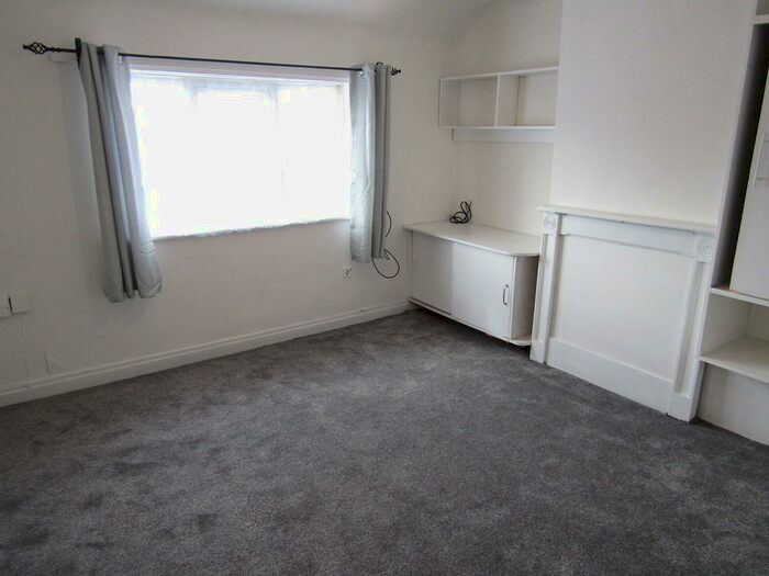 Studio To Rent In College Road, Kingstanding, Birmingham, B44