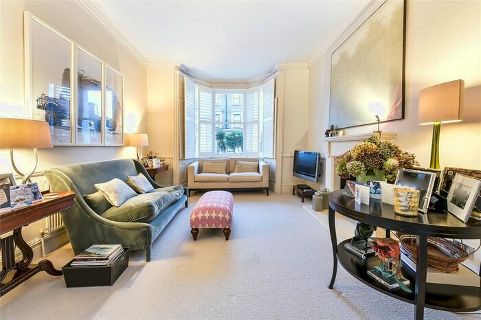 5 Bedroom End Of Terrace House To Rent In Aspley Road, London, SW18