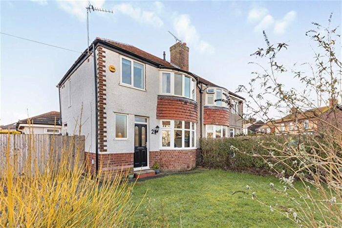 3 Bedroom Semi-Detached House For Sale In Whitesands Road, Lymm, WA13