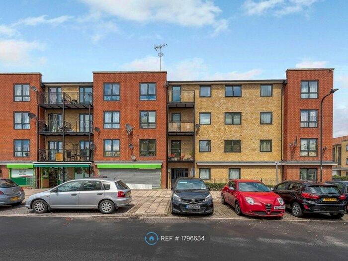 2 Bedroom Flat To Rent In Hirst Crescent, Wembley, HA9