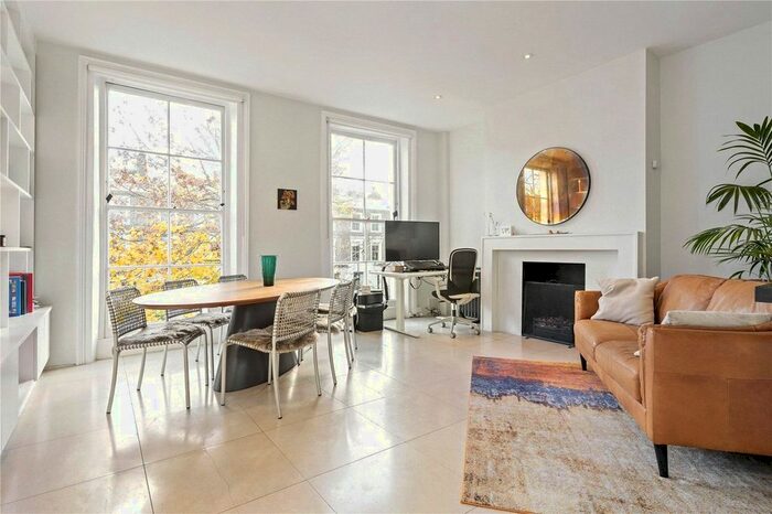 2 Bedroom Flat To Rent In Morton Road, Canonbury, Islington, London, N1
