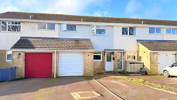 3 Bedroom Terraced House For Sale In Westwood Drive, Frome, BA11