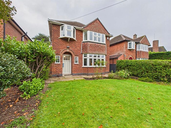 4 Bedroom Detached House For Sale In Duffield Road, Derby, DE22