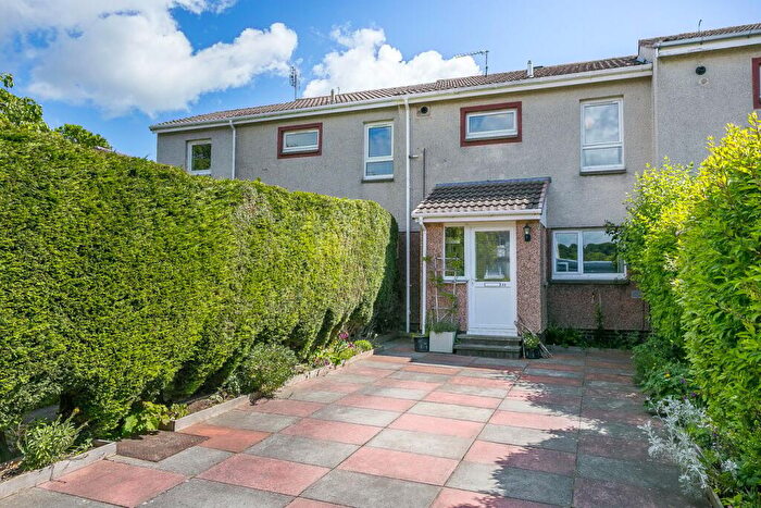 3 Bedroom Terraced House For Sale In Howden Hall Park, Edinburgh, EH16
