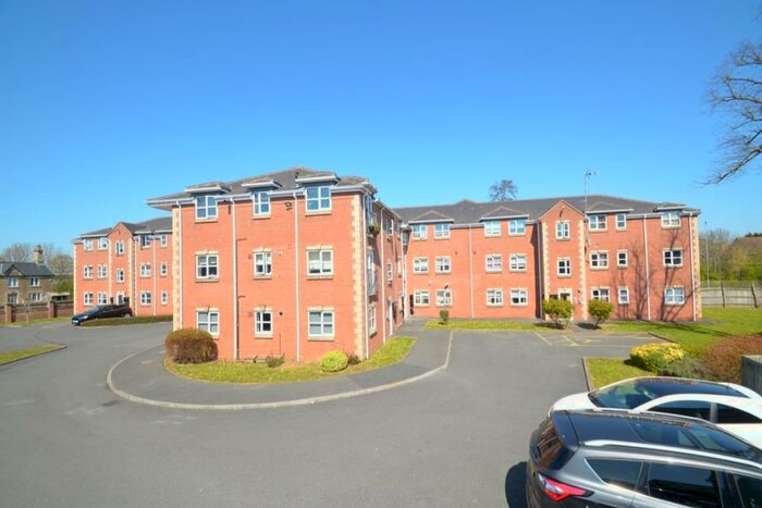 2 Bedroom Flat To Rent In Shire Lodge Close, Corby, Northamptonshire, NN17