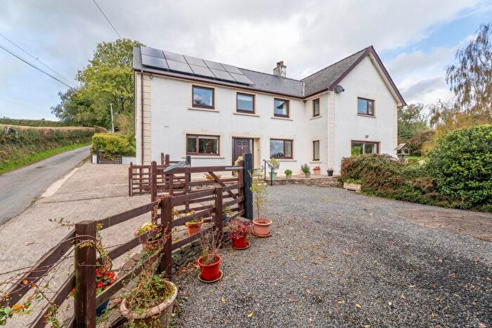 5 Bedroom Detached House For Sale In Talsarn, Lampeter, SA48