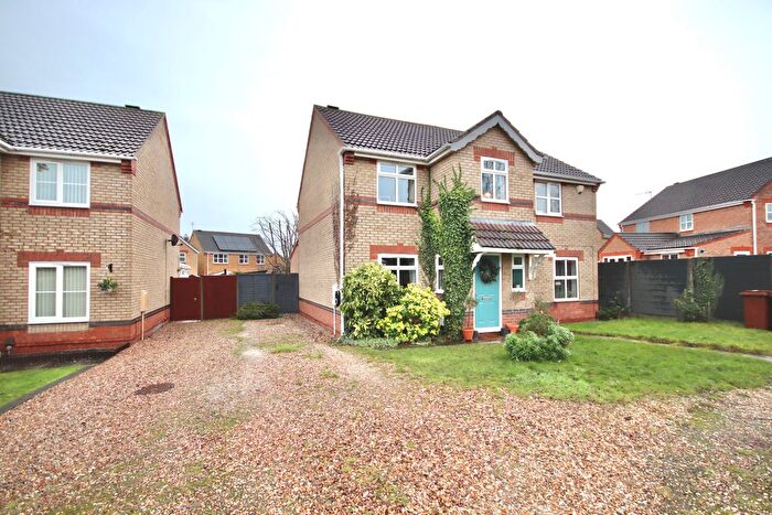 3 Bedroom Semi Detached House For Sale In Curtis Drive, Heighington, LN4