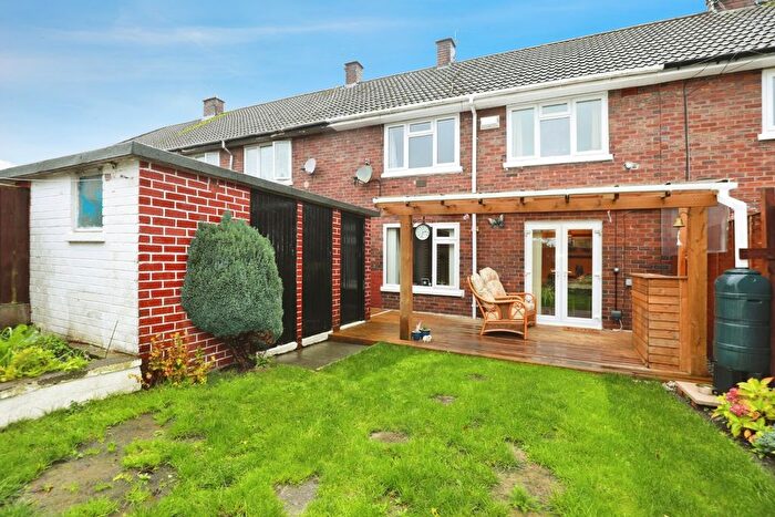 3 Bedroom Terraced House For Sale In Bramhall Close, Winsford, Cheshire, CW7