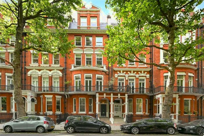 2 Bedroom Flat To Rent In Bramham Gardens, London SW5