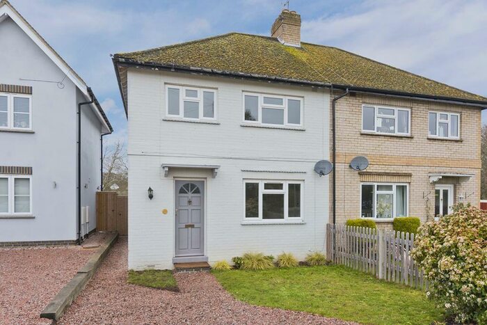 3 Bedroom Semi-Detached House To Rent In Beechmont Avenue, Virginia Water, GU25