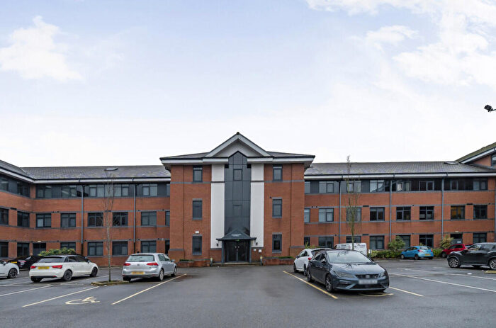 2 Bedroom Flat For Sale In Greenleigh Court, Dawsons Square, Pudsey, West Yorkshire, LS28
