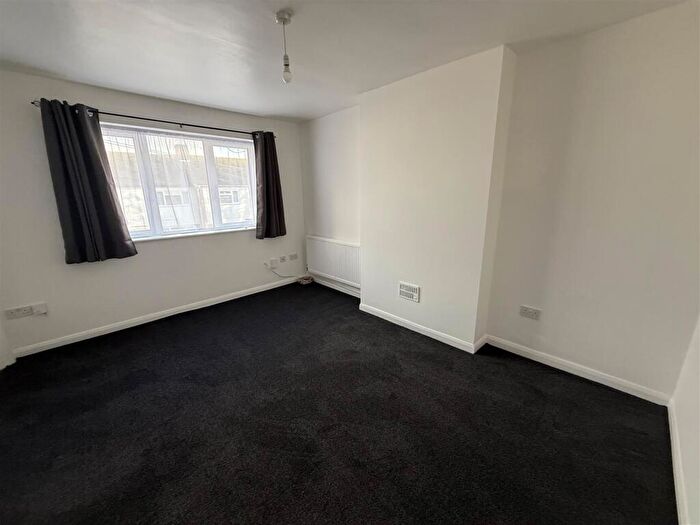 2 Bedroom Apartment To Rent In Llanover Road, Wembley, HA9