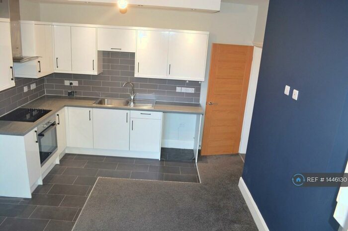 2 Bedroom Flat To Rent In Hamilton Road, Lincoln, LN5