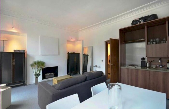 1 Bedroom Flat To Rent In Thurloe Square, South Kensington, London, SW7