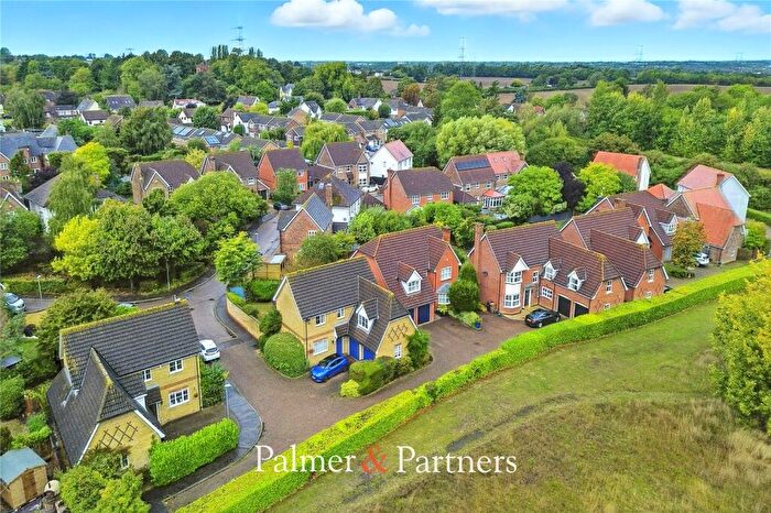 4 Bedroom Detached House For Sale In The Lintons, Sandon, Chelmsford, Essex, CM2