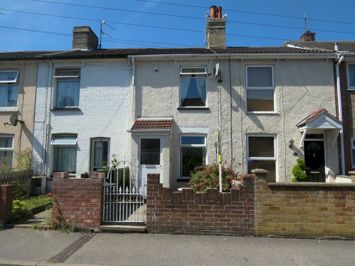 3 Bedroom House To Rent In Southwell Road, Lowestoft, NR33