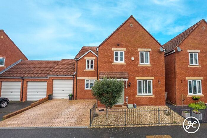 4 Bedroom Detached House For Sale In Meadowlands Avenue, Bridgwater, TA6