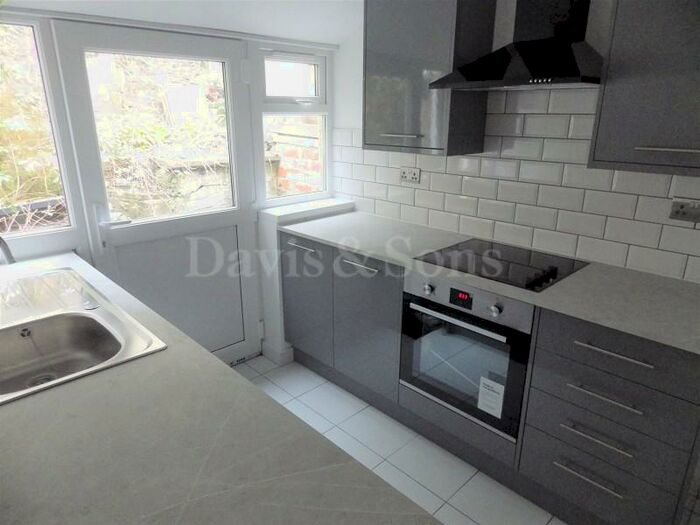 3 Bedroom Terraced House To Rent In Lewis Street, Crumlin, Newport., NP11