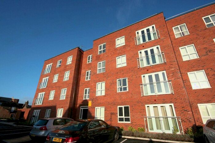 2 Bedroom Flat To Rent In Spires View, Warrington, WA1