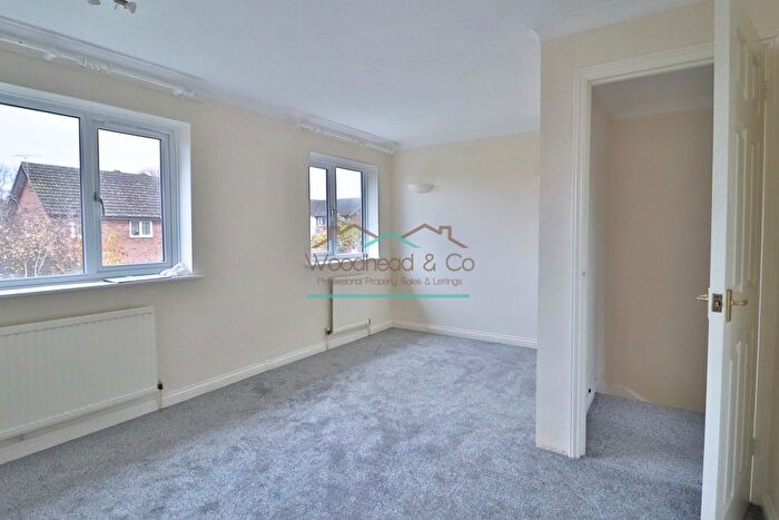 2 Bedroom Semi-Detached House To Rent In Heron Close, Wellingborough, NN8