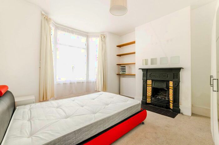 5 Bedroom Property To Rent In Chesterton Terrace, Plaistow, London, E13