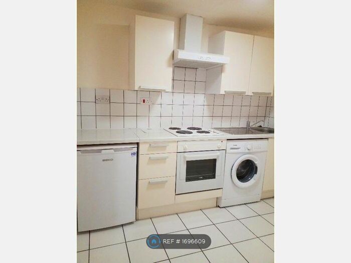 1 Bedroom Flat To Rent In Stroud Green Road, London Finsbury Park, N4