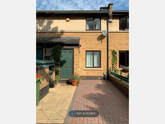 2 Bedroom Terraced House To Rent In Hanover Avenue, London, E16