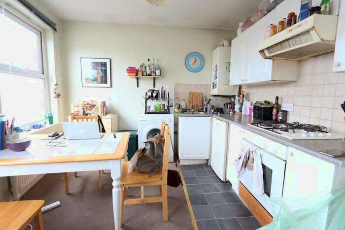 1 Bedroom Flat To Rent In Wightman Road Turnpike Lane N8