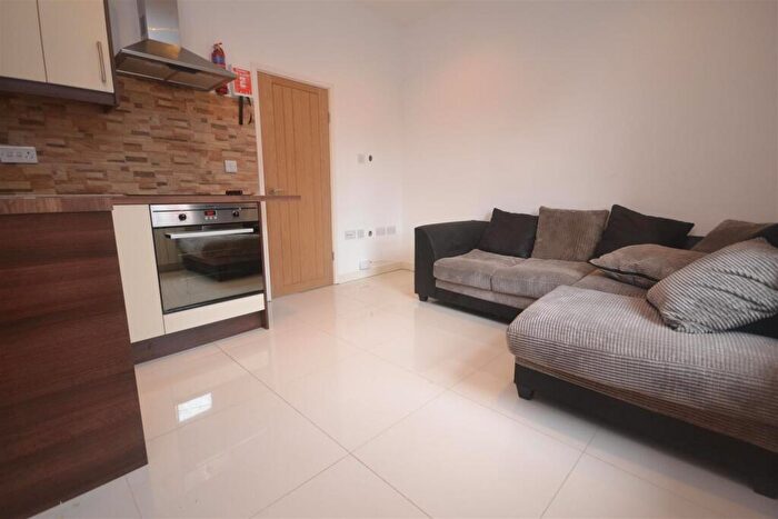 1 Bedroom Flat To Rent In Carey Street, Reading, RG1