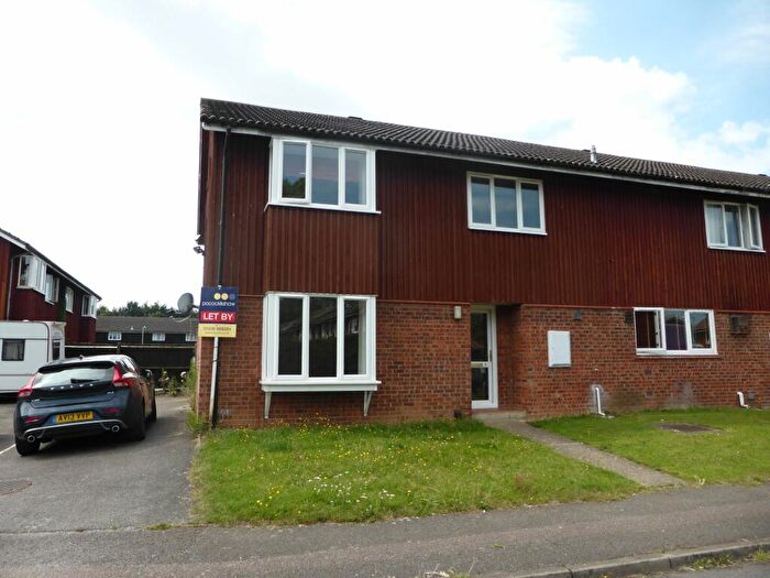 4 Bedroom End Of Terrace House To Rent In Mill Reef Close, Newmarket, CB8