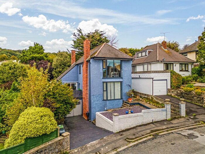 3 Bedroom Detached House For Sale In Ashleigh Road, Weston Hillside, BS23