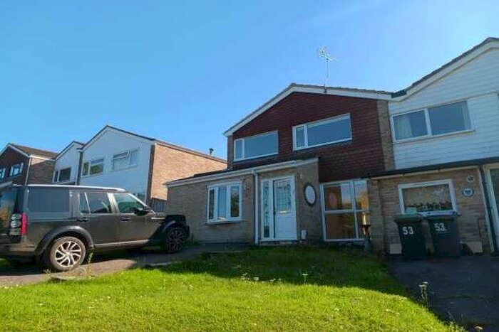 4 Bedroom Property To Rent In Firs Avenue, Waterlooville, PO8