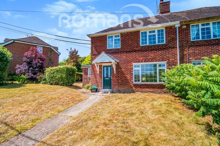 3 Bedroom Semi-Detached House To Rent In Crawley, Winchester, SO21