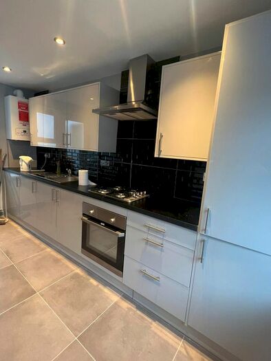 4 Bedroom Terraced House To Rent In Grosvenor Road, London, E6