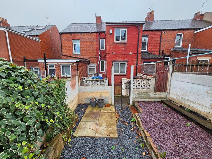 2 Bedroom Terraced House For Sale In Wilby Lane, Barnsley, S70