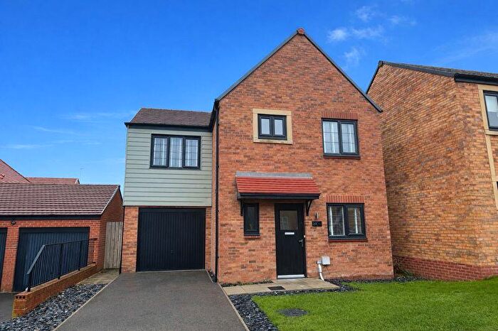 3 Bedroom Detached House For Sale In Deleval Crescent, Shiremoor, NE27