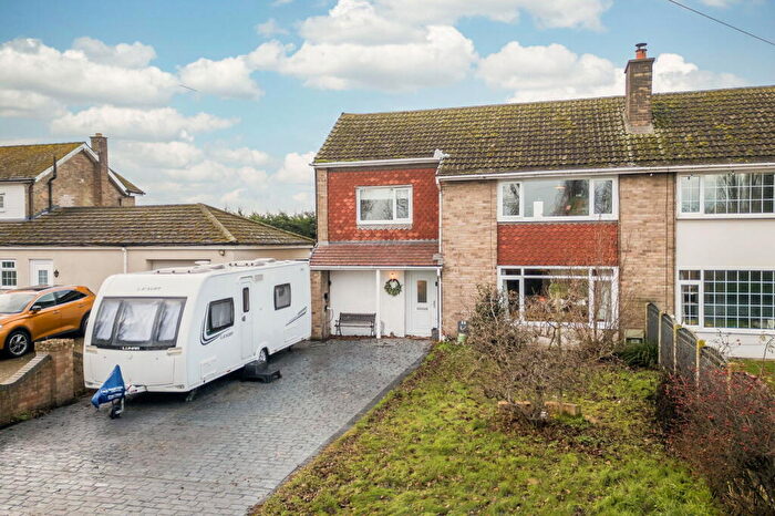 4 Bedroom Semi Detached House For Sale In Gowdall Lane, Pollington, Goole, DN14