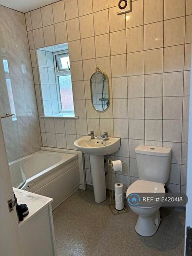 2 Bedroom Flat To Rent In Station Road, Shirebrook, Mansfield, NG20