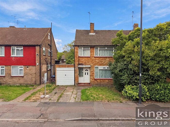 3 Bedroom End Terrace House For Sale In Alma Road, Enfield, EN3