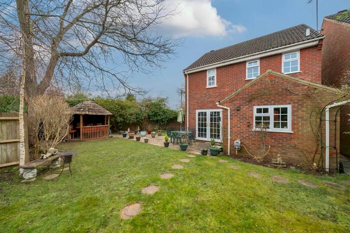 3 Bedroom Detached House For Sale In Sunningdale, Berkshire, SL5