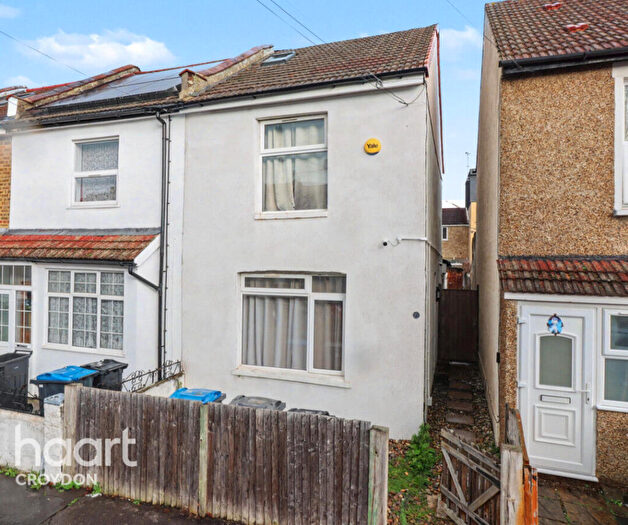 3 Bedroom End Of Terrace House For Sale In Boston Road, Croydon, CR0