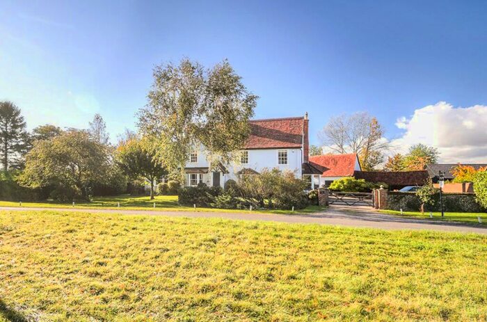 4 Bedroom Detached House For Sale In Bacon End, Dunmow, Essex, CM6