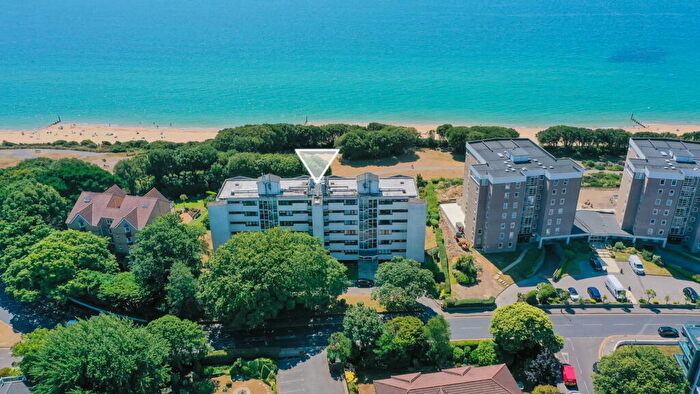 2 Bedroom Apartment To Rent In Boscombe Cliff Road, Bournemouth, BH5