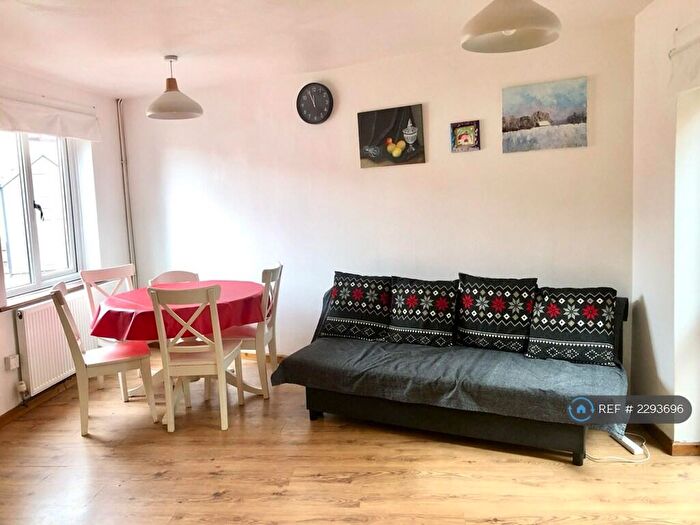 2 Bedroom Terraced House To Rent In Linton Gardens, London, E6
